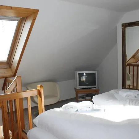 Kapitaensblick-15-18 *